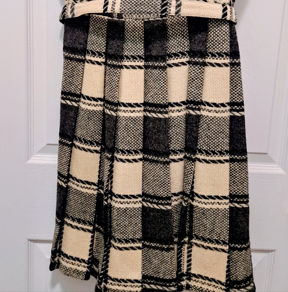Homemade Jumper - Picture 3 of 5